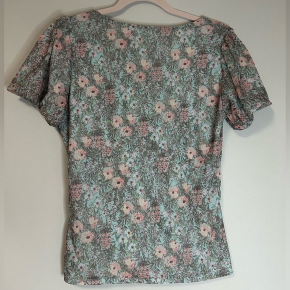 Takara Green and Pink Fitted Ruched Blouse, Size L - Picture 5 of 5